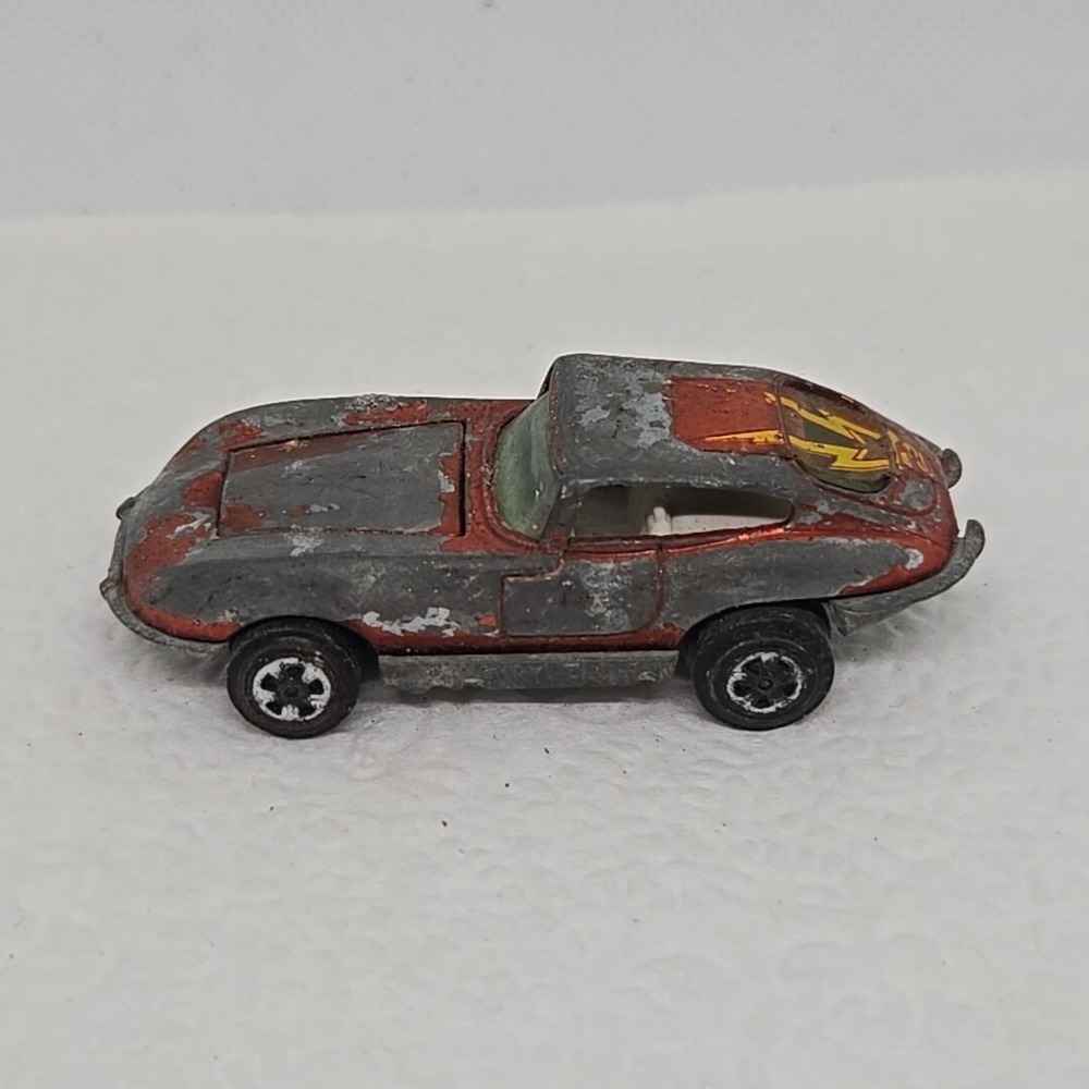 Vintage Topper Johnny Lightning 1969 Custom XKE Jaguar Diecast Red 1:64 Car